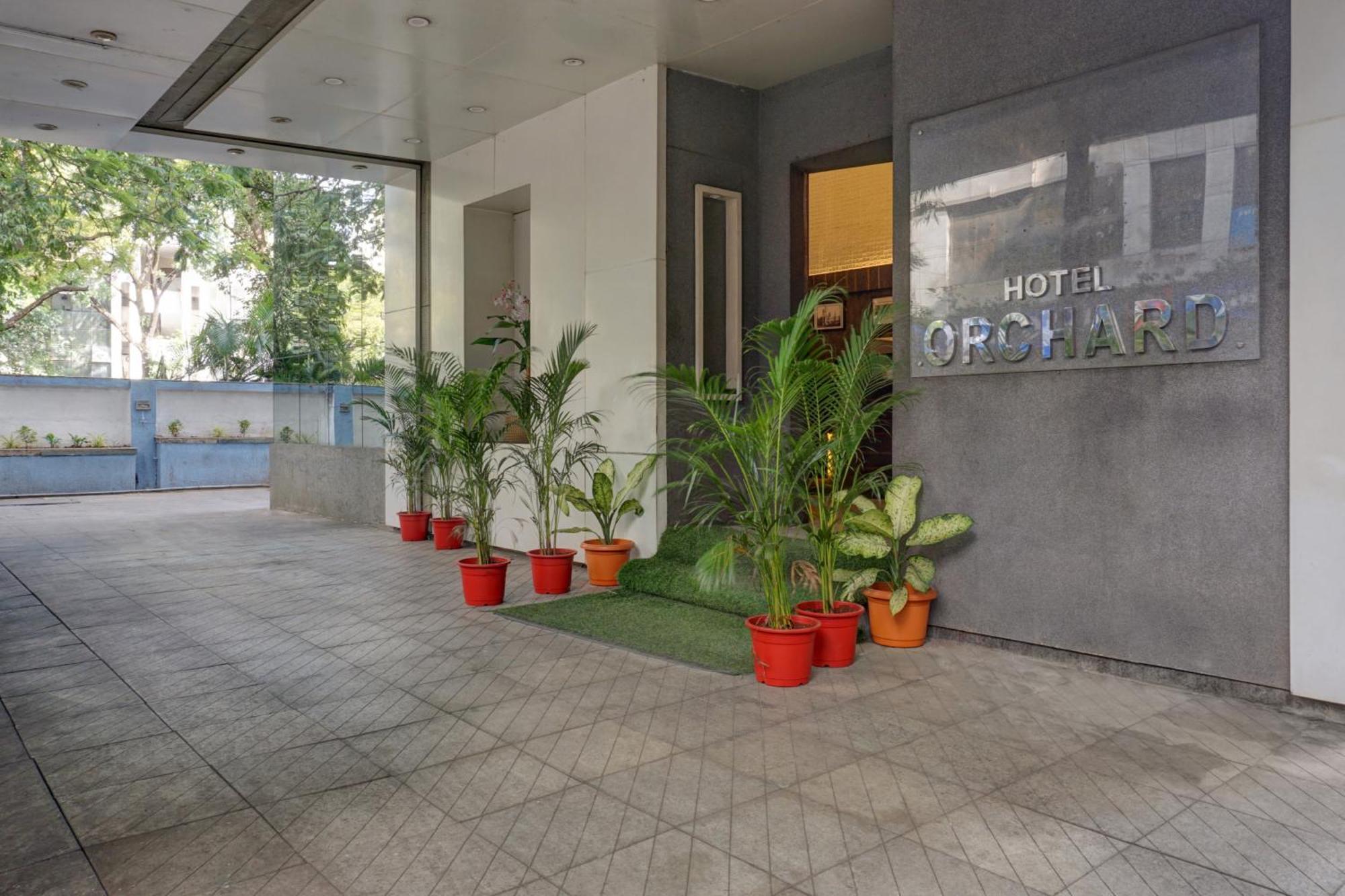 Townhouse Oak Orchard Hotel Pune Esterno foto