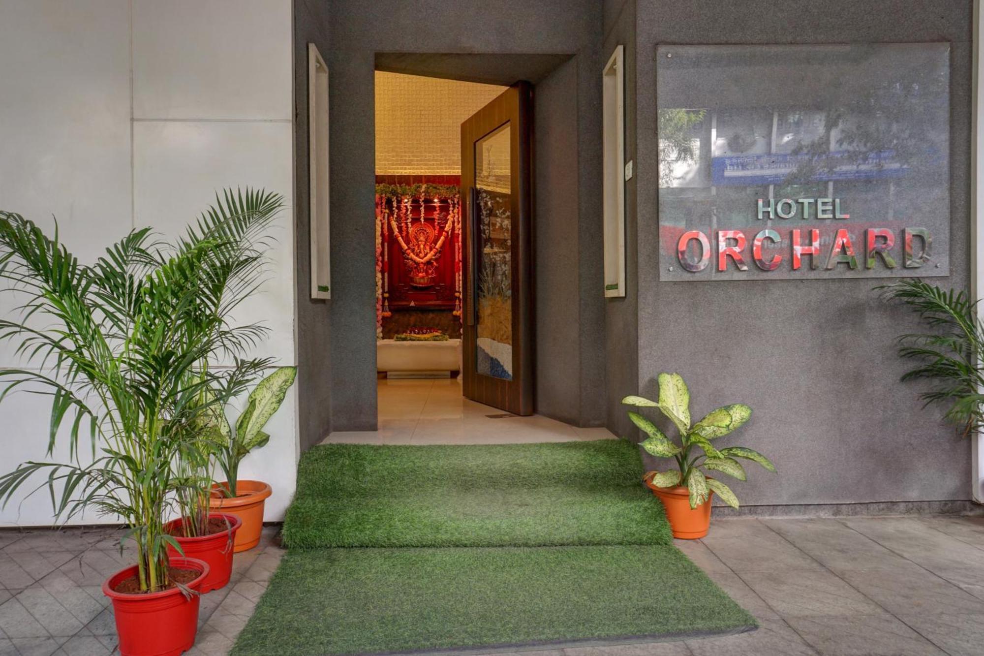 Townhouse Oak Orchard Hotel Pune Esterno foto